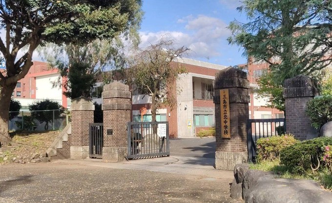 apartment 静岡県駿東郡長泉町南一色275-2