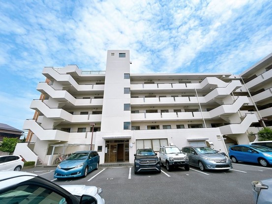 apartment 静岡県駿東郡長泉町南一色275-2