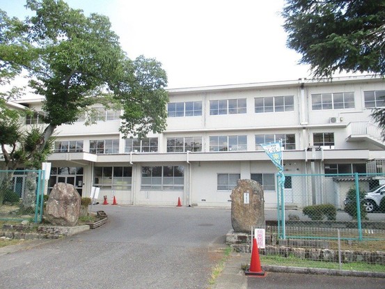 apartment 岐阜県多治見市若松町４丁目21番地1 若松町貸事務所