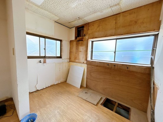 detached 岐阜県多治見市若松町４丁目21番地1 若松町貸事務所