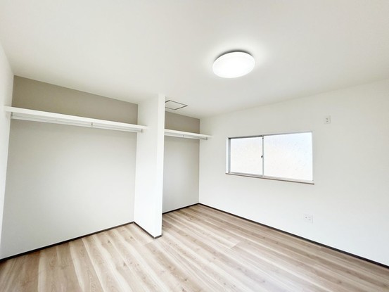 apartment 三重県松阪市下村町814-4 パークマンション101号室