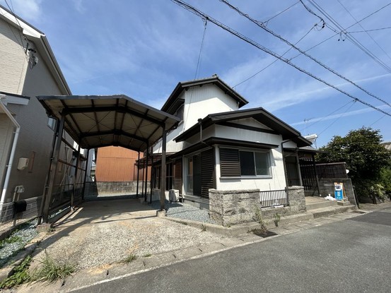 apartment 三重県松阪市下村町814-4 パークマンション101号室