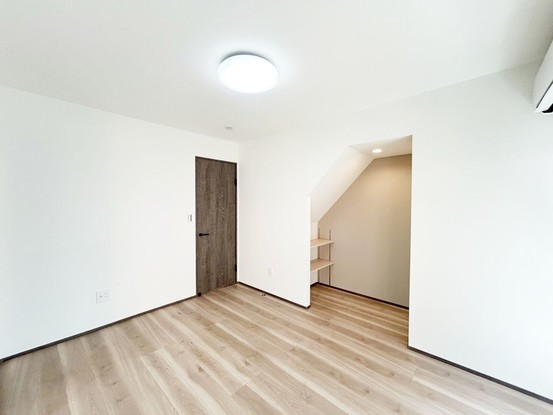 apartment 三重県松阪市下村町814-4 パークマンション101号室
