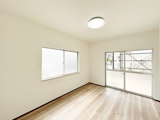 apartment 三重県松阪市下村町814-4 パークマンション101号室