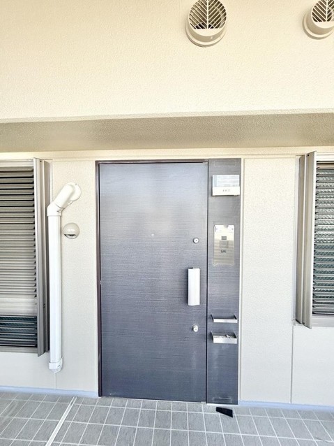 apartment 三重県松阪市下村町814-4 パークマンション101号室