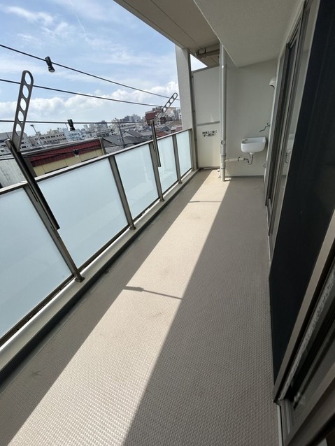 apartment 三重県松阪市下村町814-4 パークマンション101号室