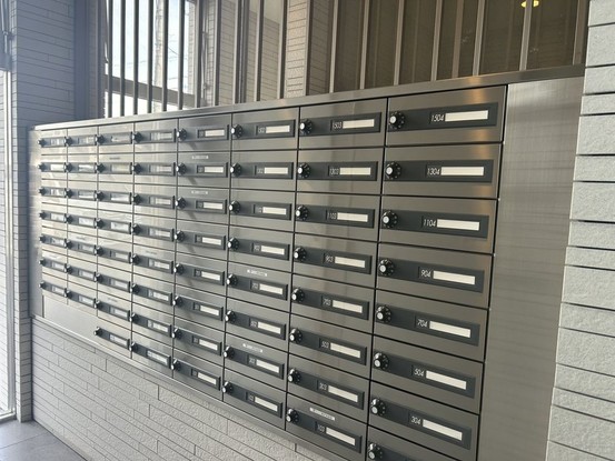 apartment 三重県松阪市下村町814-4 パークマンション101号室