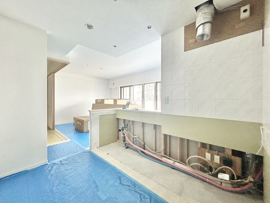 apartment 三重県松阪市下村町814-4 パークマンション101号室