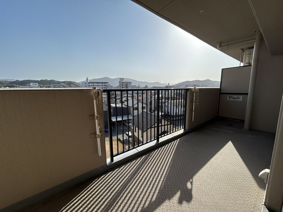 apartment 三重県松阪市下村町814-4 パークマンション101号室