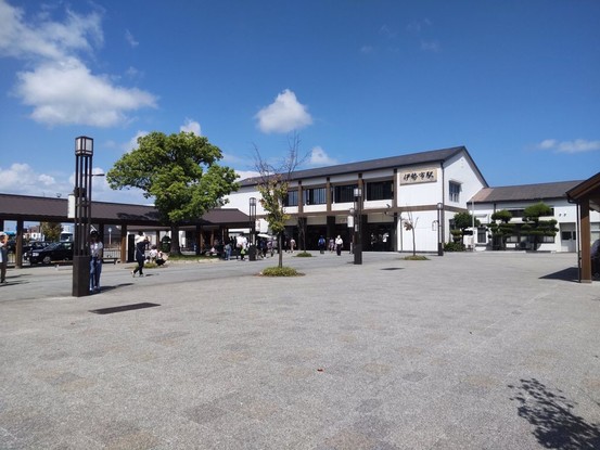 apartment 三重県松阪市下村町814-4 パークマンション101号室