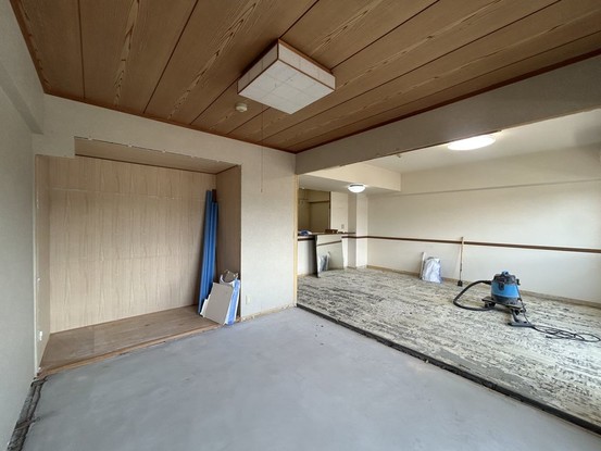 apartment 三重県松阪市下村町814-4 パークマンション101号室