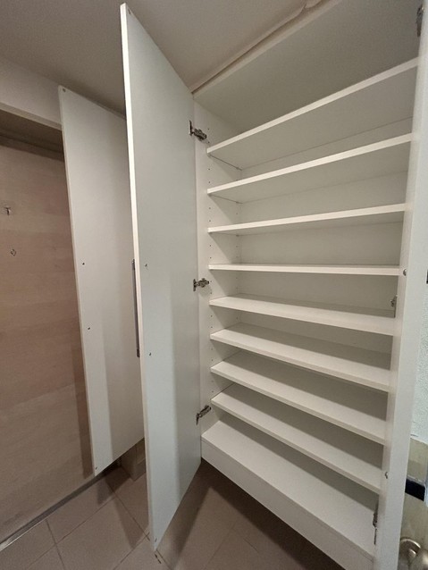 apartment 三重県松阪市下村町814-4 パークマンション101号室
