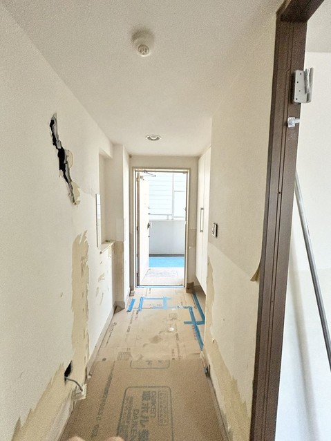 apartment 三重県松阪市下村町814-4 パークマンション101号室
