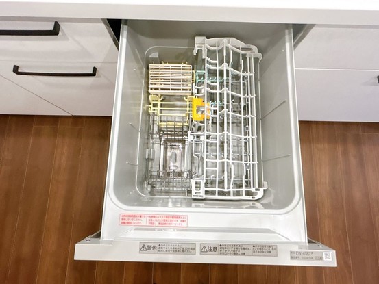 apartment 富山県富山市稲荷元町３丁目
地図を見る