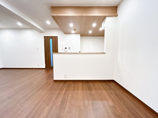 apartment 富山県富山市稲荷元町３丁目
地図を見る