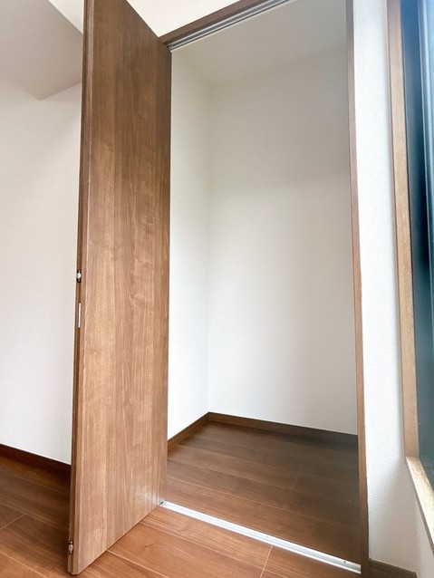 apartment 富山県富山市稲荷元町３丁目
地図を見る