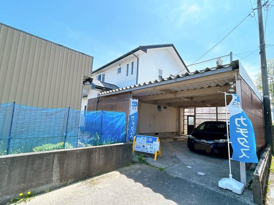 apartment 富山県富山市八尾町高善寺
地図を見る