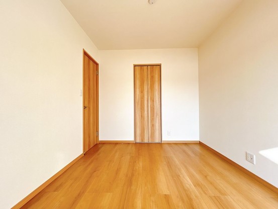 apartment 富山県富山市堀川町
地図を見る