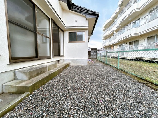 apartment 富山県富山市堀川町
地図を見る