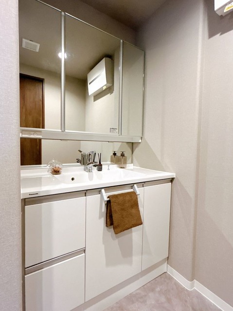 apartment 富山県富山市堀川町
地図を見る
