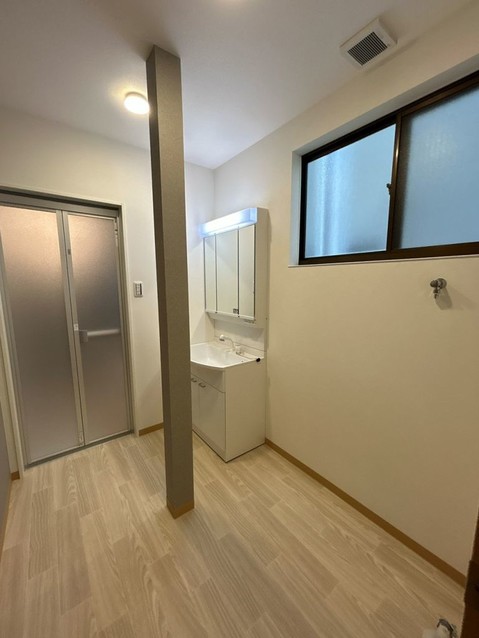 townhouse 石川県金沢市割出町15番地1 中村店舗