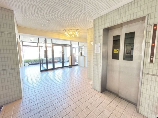 apartment 石川県金沢市割出町15番地1 中村店舗