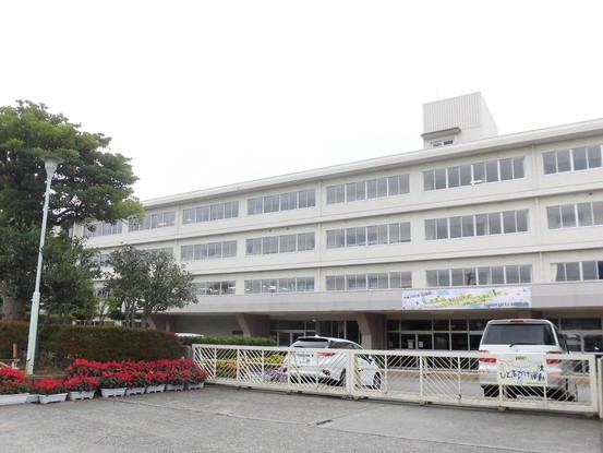 apartment 石川県金沢市割出町15番地1 中村店舗