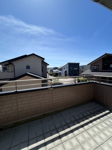 detached 石川県河北郡内灘町白帆台１丁目
地図を見る