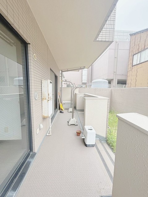 apartment 石川県金沢市割出町15番地1 中村店舗
