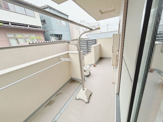 apartment 石川県金沢市割出町15番地1 中村店舗