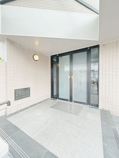 apartment 石川県金沢市割出町15番地1 中村店舗