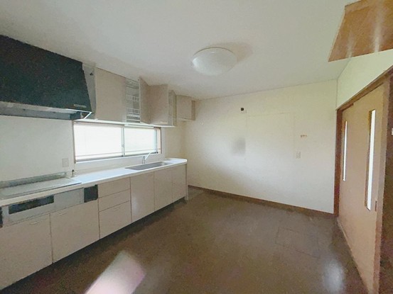 townhouse 石川県金沢市割出町15番地1 中村店舗
