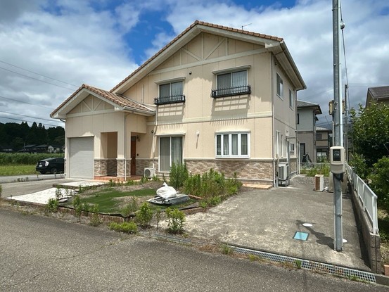 detached 石川県七尾市中島町浜田
地図を見る