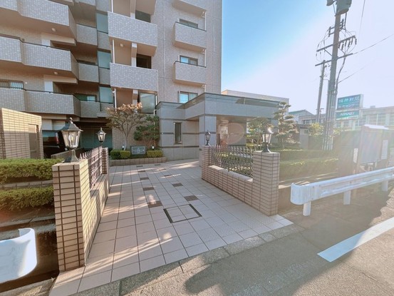 apartment 福井県福井市春日３丁目916番1 春日テナント