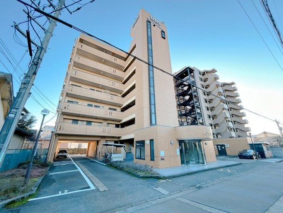 apartment 福井県福井市春日３丁目916番1 春日テナント