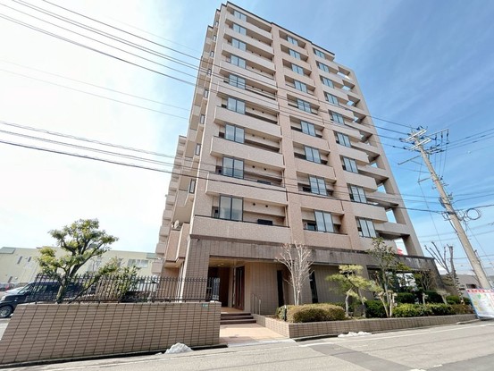 apartment 福井県福井市春日３丁目916番1 春日テナント