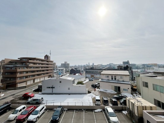apartment 福井県福井市春日３丁目916番1 春日テナント