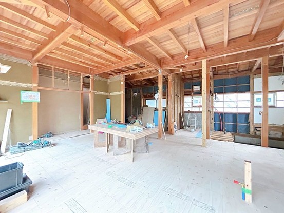 townhouse 兵庫県豊岡市日高町岩中
地図を見る