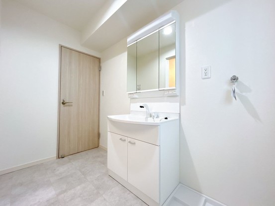 apartment 兵庫県神戸市西区北別府１丁目3-3 アーバンリバブル204