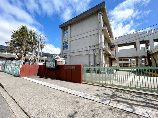apartment 兵庫県神戸市西区北別府１丁目3-3 アーバンリバブル204