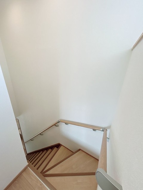 apartment 滋賀県草津市野路東５丁目25-23 マリーベルハイツE棟 101号室