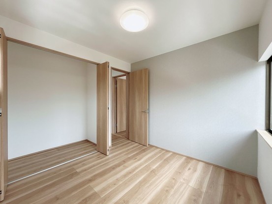 apartment 滋賀県草津市野路東５丁目25-23 マリーベルハイツE棟 101号室