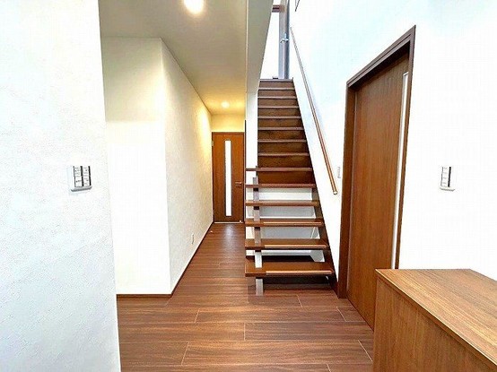 detached 滋賀県草津市野路東５丁目25-23 マリーベルハイツE棟 101号室