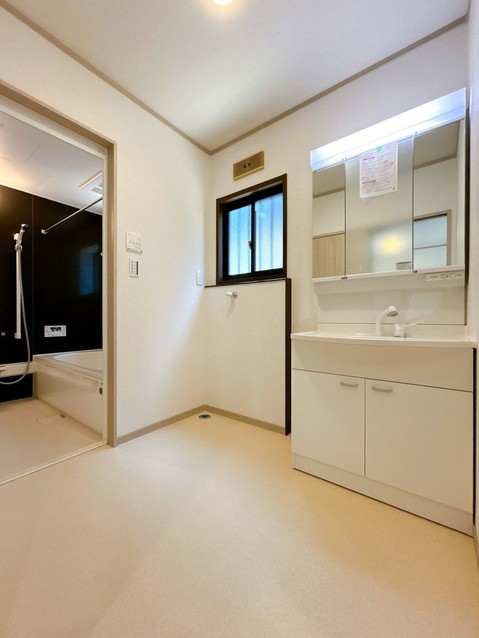 detached 滋賀県草津市野路東５丁目25-23 マリーベルハイツE棟 101号室