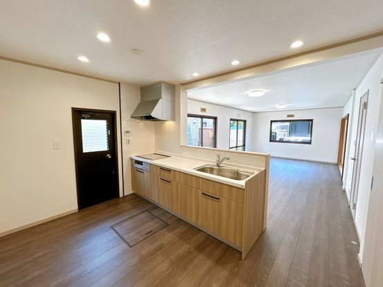 detached 滋賀県草津市野路東５丁目25-23 マリーベルハイツE棟 101号室