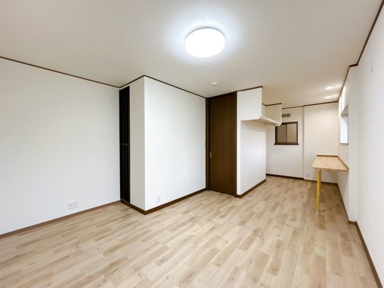 detached 三重県名張市鴻之台１番町35-1 ラフレシール101号室