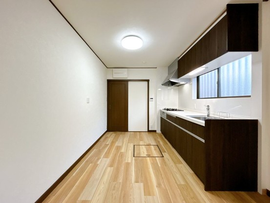 detached 三重県名張市鴻之台１番町35-1 ラフレシール101号室