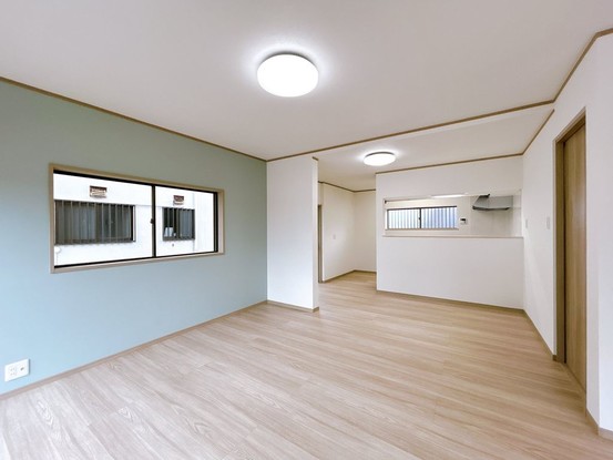 detached 三重県名張市鴻之台１番町35-1 ラフレシール101号室
