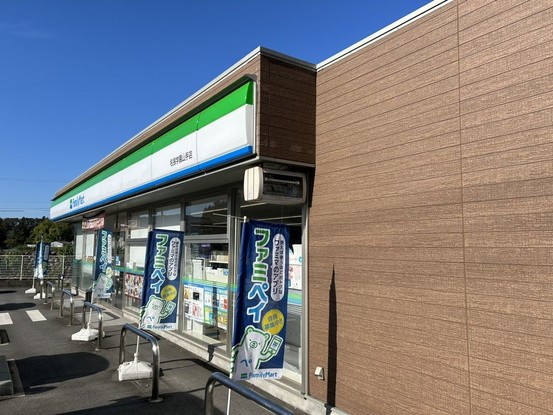 detached 三重県名張市鴻之台１番町35-1 ラフレシール101号室