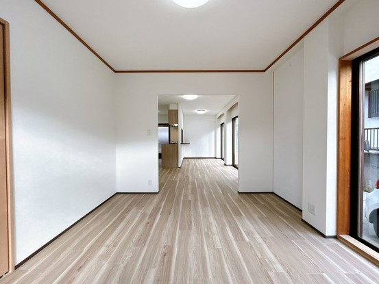 detached 三重県名張市鴻之台１番町35-1 ラフレシール101号室